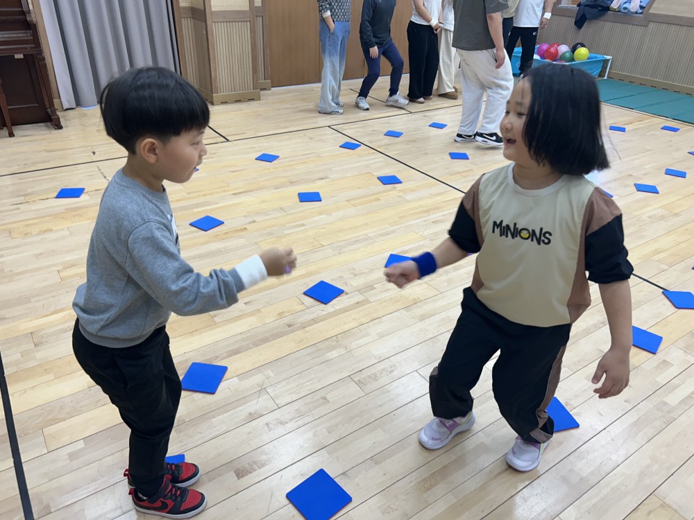 KakaoTalk_20251122_165343420_06.jpg