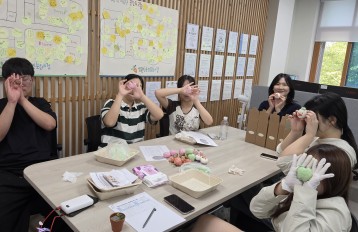 🌱 청소년문화기획단 역량강화교육: 지구를 위한 작은 발걸음, 샴푸바 만들기! 게시물 첨부 이미지